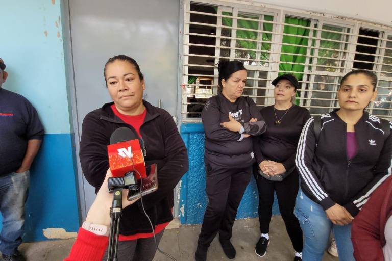 Madres de familia denuncian corte de luz en escuela primaria, al sur de Culiacán