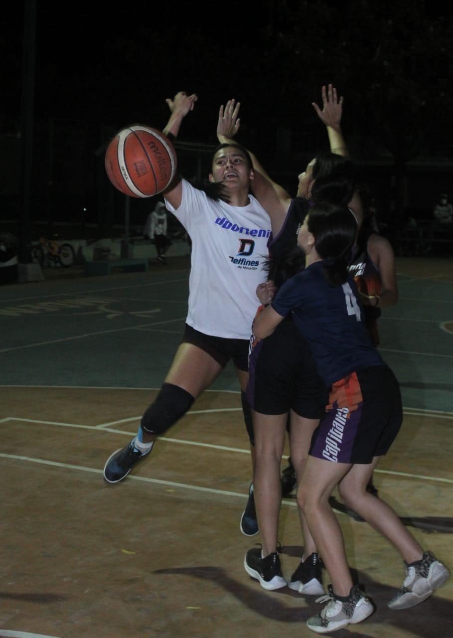 $!Capitanes MZT se instala en la final femenil del Torneo de Baloncesto de Segunda Fuerza