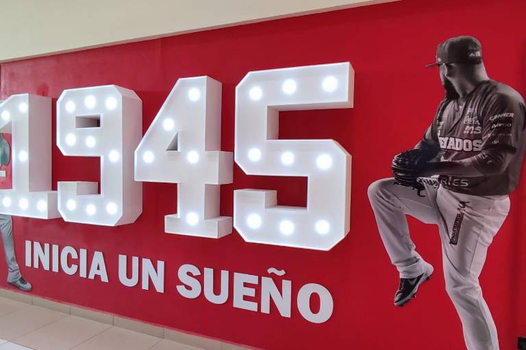 Venados de Mazatlán inaugura su Paseo de la Fama en Plaza Acaya
