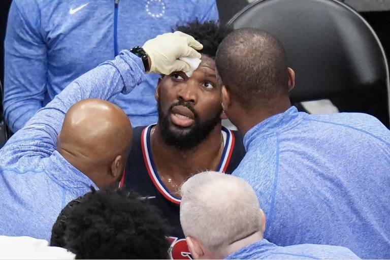 Joel Embiid será baja indefinida por los Sixers, tras fractura de la órbita y una leve conmoción