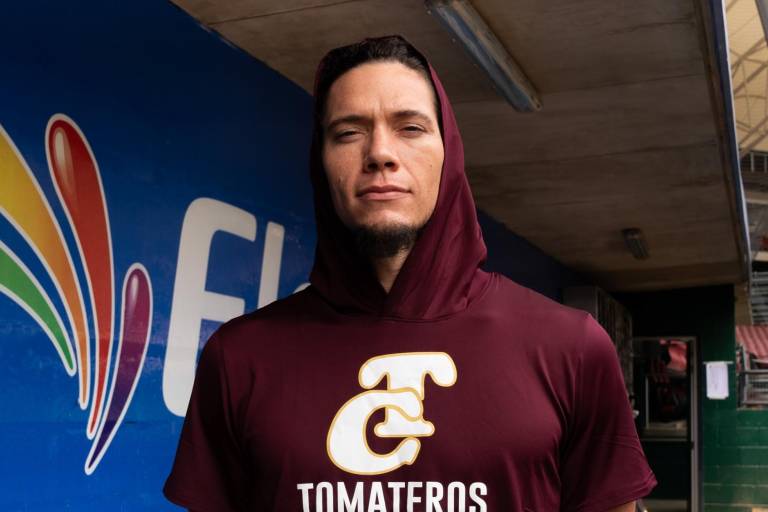 Peter O’Brien disfruta sus primeros momentos con Tomateros