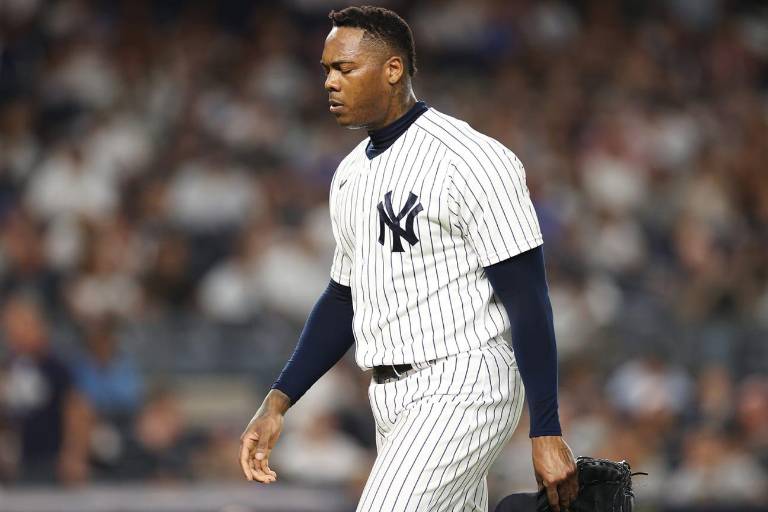 Infección por tatuaje manda a Aroldis Chapman a la lista de lesionados