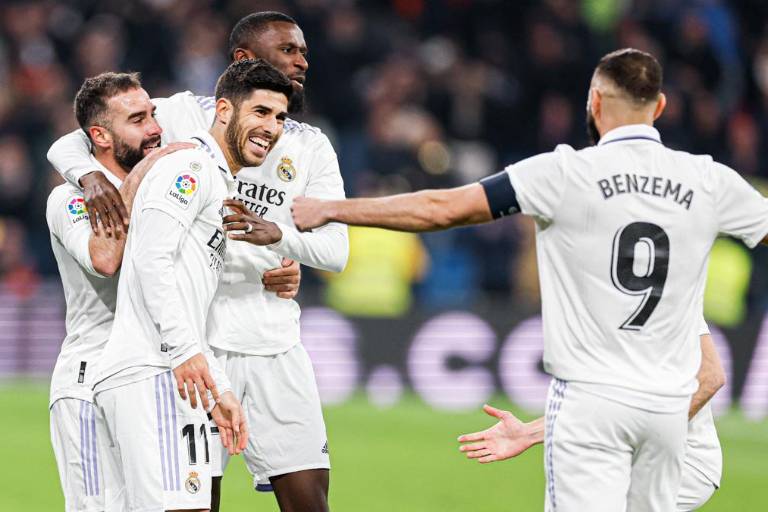 Un Real Madrid de dos caras vence al Valencia