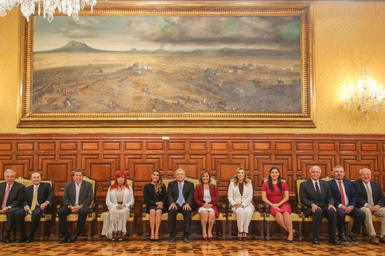 A gobernadores electos de Morena ‘les irá muy bien’: AMLO