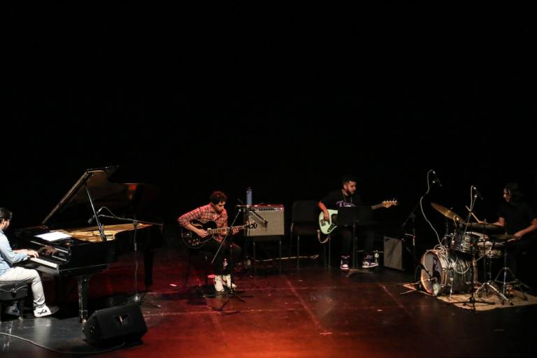 Disfrutan concierto de jazz con Alán González 4tet
