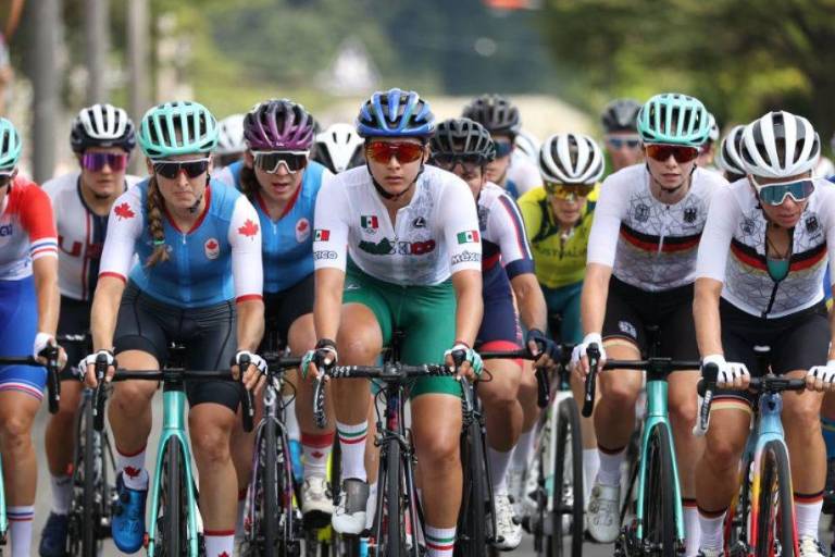 Sinaloense Yareli Salazar no termina la prueba del ciclismo de ruta femenil en Tokio 2020