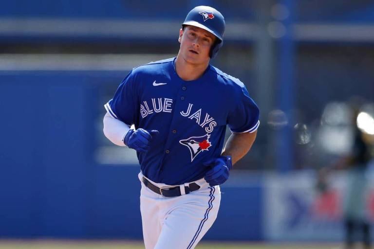 Matt Chapman pacta extensión con Azulejos de Toronto
