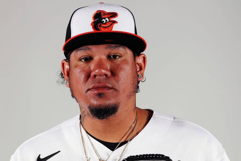 Félix Hernández decide salirse de su contrato con los Orioles