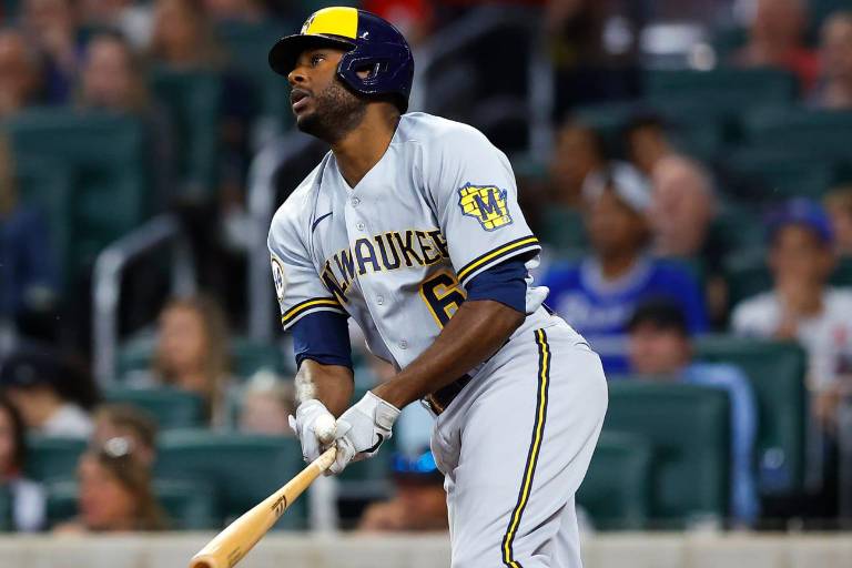 Cerveceros designan para asignación a Lorenzo Cain