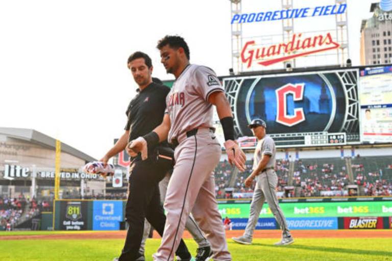 Los D-backs esperan que Moreno regrese antes del final de la temporada