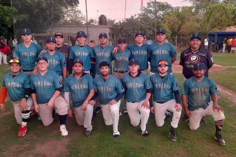 Se corona La Tuna en la Liga Campesina de Beisbol Centro