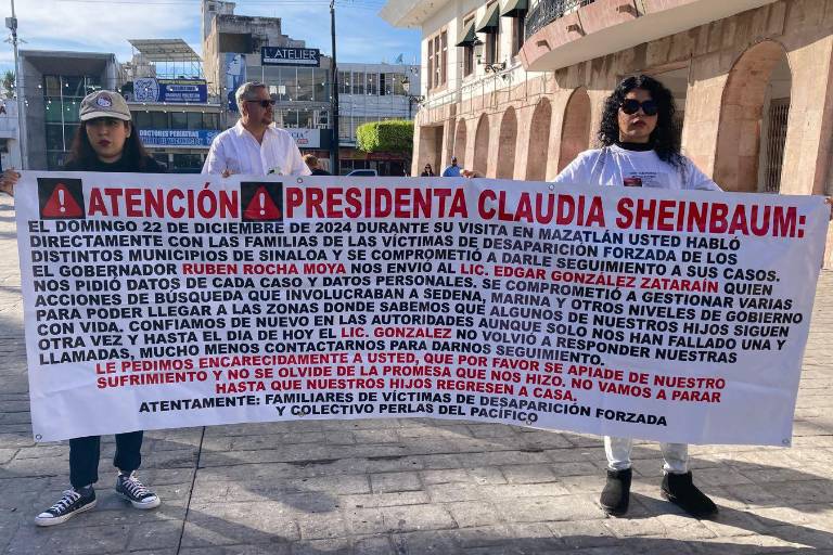 Plantean que ardan figuras de Rocha Moya y Estrella en Quema del Mal Humor alterna del Carnaval de Mazatlán