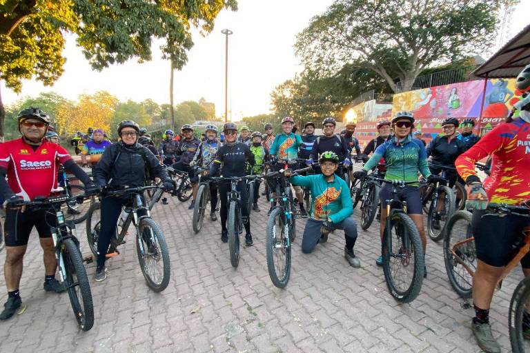 Viven ciclistas la cuarta rodada ‘Pueblos Mágicos’, en Rosario