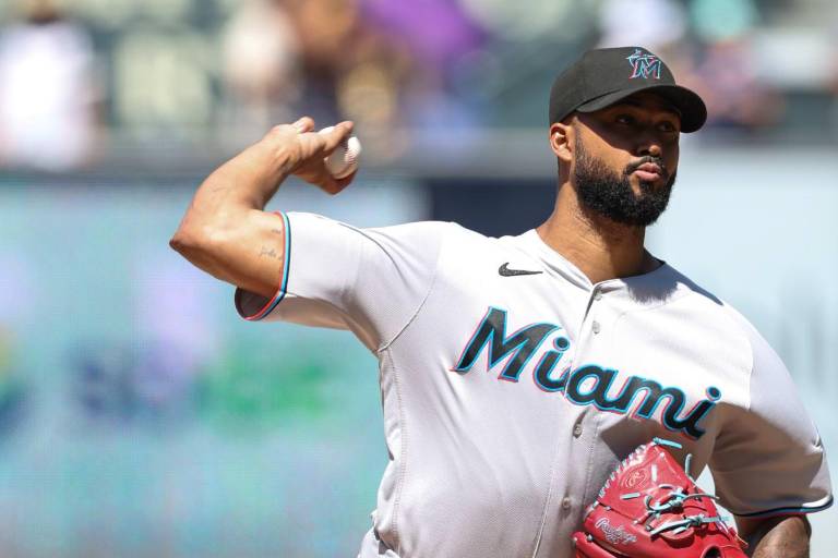 Sandy Alcántara avanza y realizará pronto su tercera sesión de bullpen