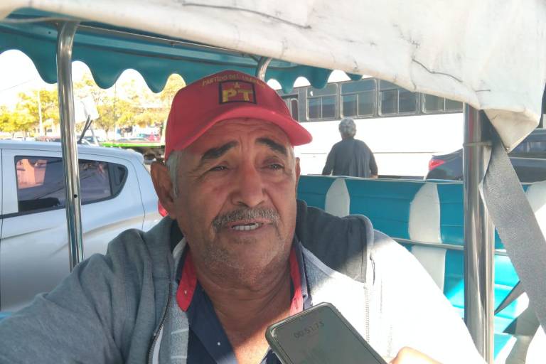 Aumento de gasolina y baja demanda de pasaje afecta a pulmoneros de Mazatlán
