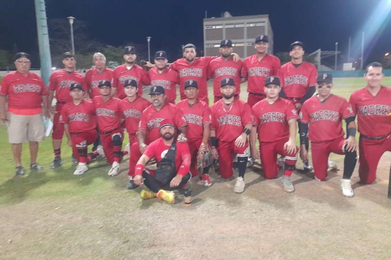 Orabuena poncha a 12 en triunfo de Padres en beisbol de Primera Fuerza