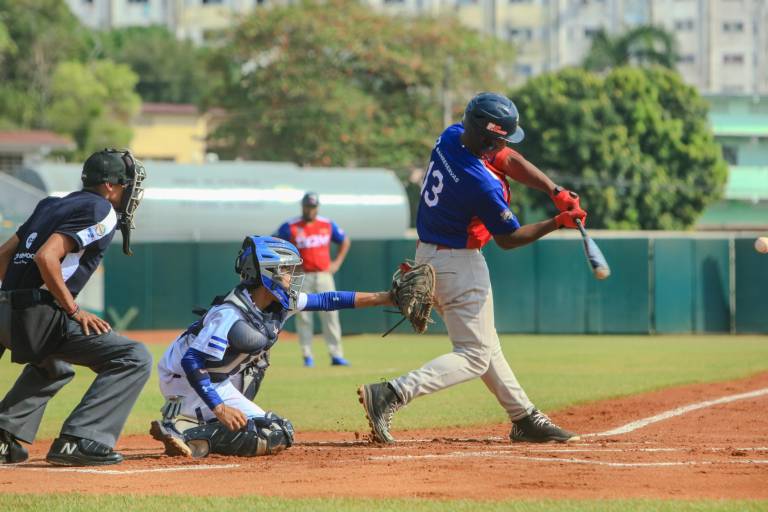 Dominicana derrota a Nicaragua y asegura semifinales