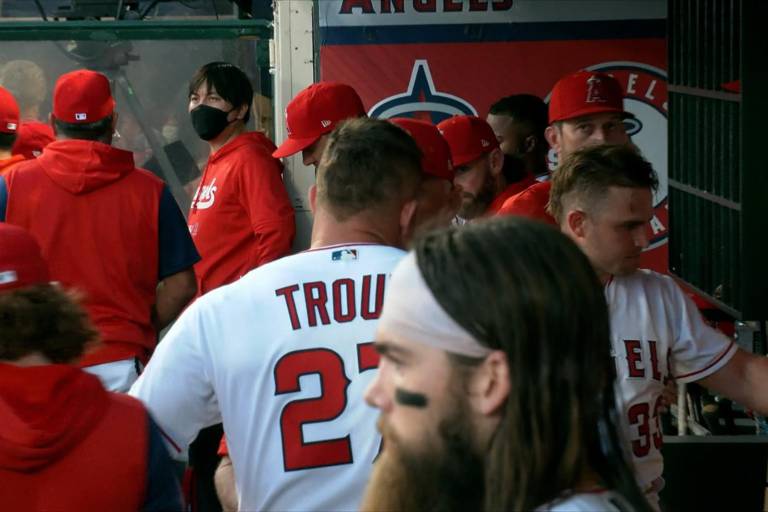 Problemas de Mike Trout en la espalda podrían ser crónicos