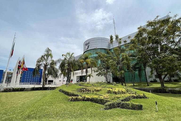 Arma UAS ‘vaquita’ para que funcionarios acusados de corrupción paguen $20 millones
