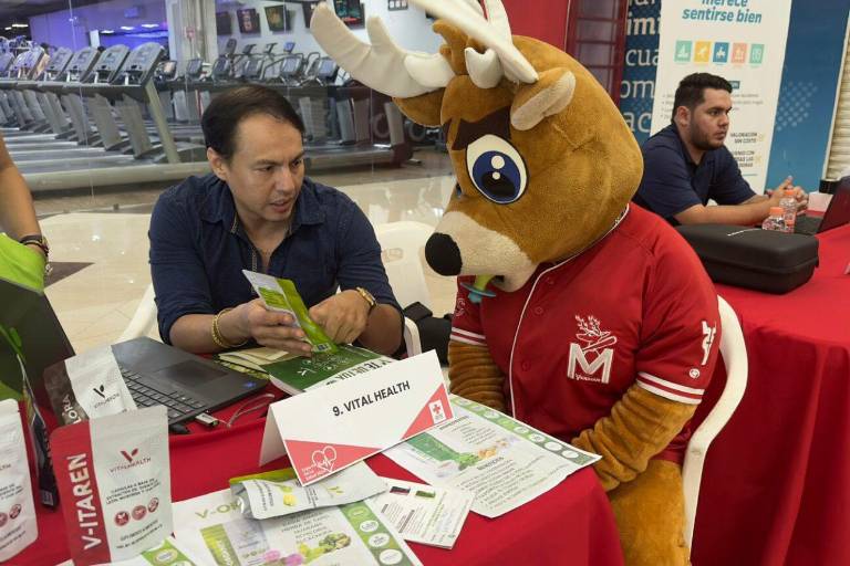 Venados de Mazatlán apoya Expo Feria de la Salud de la Cruz Roja