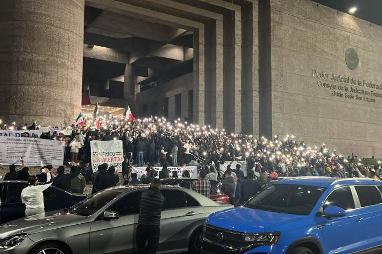 Calificadoras y bancos advierten riesgos ante aprobación de la reforma judicial