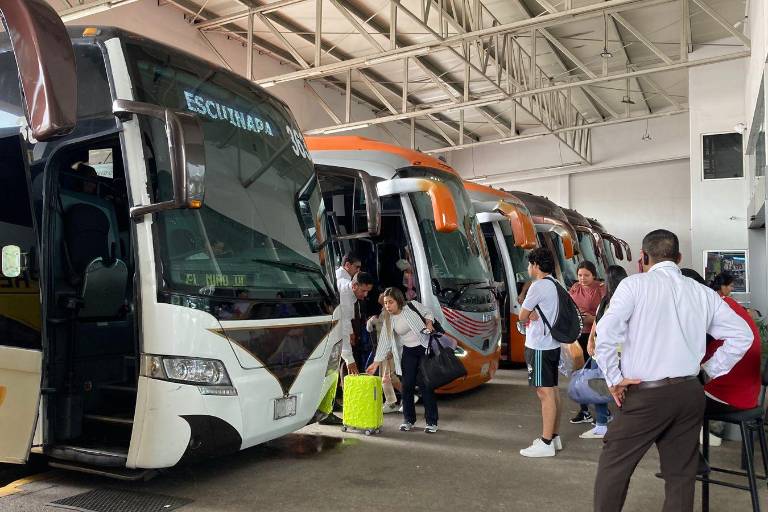 Siempre debemos esperar indicaciones de autoridades para no correr riesgos: Central Camionera de Mazatlán