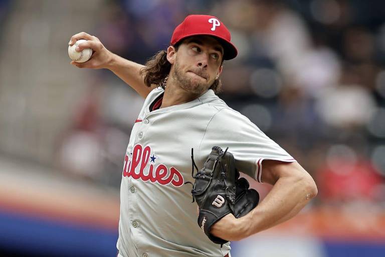 Filis llega a 30 triunfos con un brillante blanqueo de Aaron Nola sobre Mets