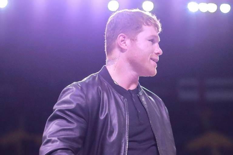 Saúl Álvarez y Caleb Plant reactivan pláticas para pelear en noviembre de 2021