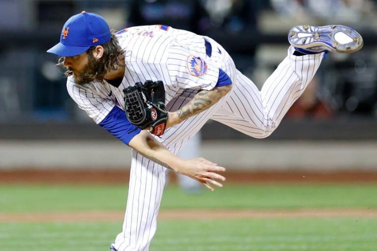 Trevor Williams pacta con los Nacionales