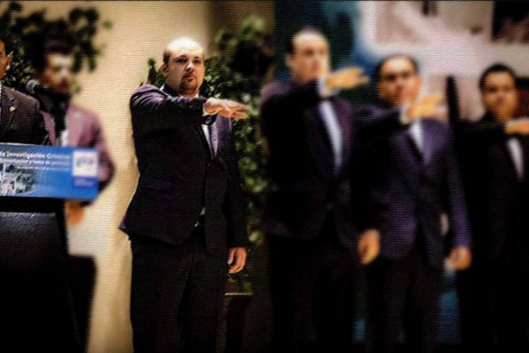 Denuncia POPLab presunto espionaje de fiscalía de Guanajuato, pero delegación de FGR declina denuncia y la turna... ¡al estado!