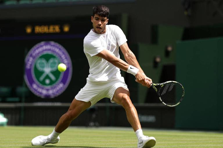 Alcaraz y Sinner podrían verse en semifinales de Wimbledon