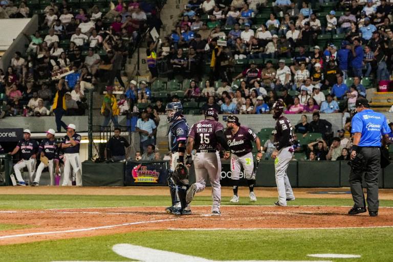 Dwight Smith Jr. conecta jonrón, pero Tomateros cae en Guasave