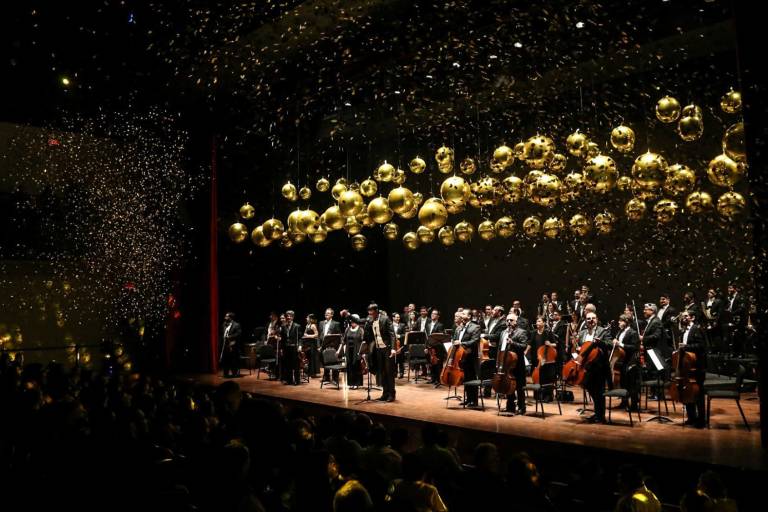 Celebra la OSSLA con música autóctona aniversario del MIA