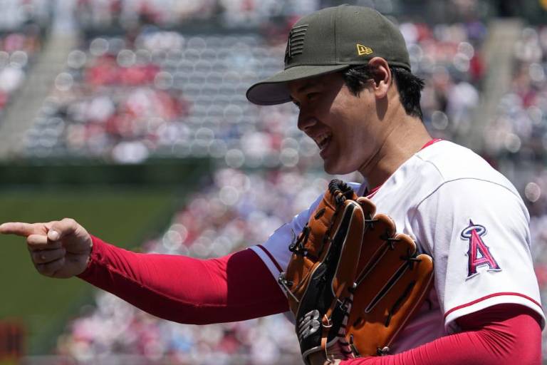 Ohtani recupera forma en la lomita para darle serie a Angelinos