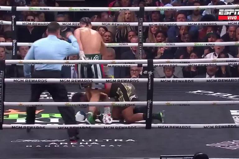 Benavidez somete a Andrade y ahora va tras Canelo