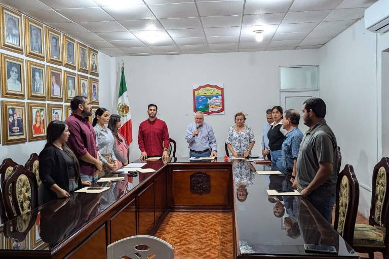 Toman protesta al Consejo de Mejora Regulatoria Municipal