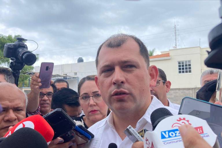 Sostienen reunión académico Jorge Ibarra y Robespierre Lizárraga por proceso administrativo