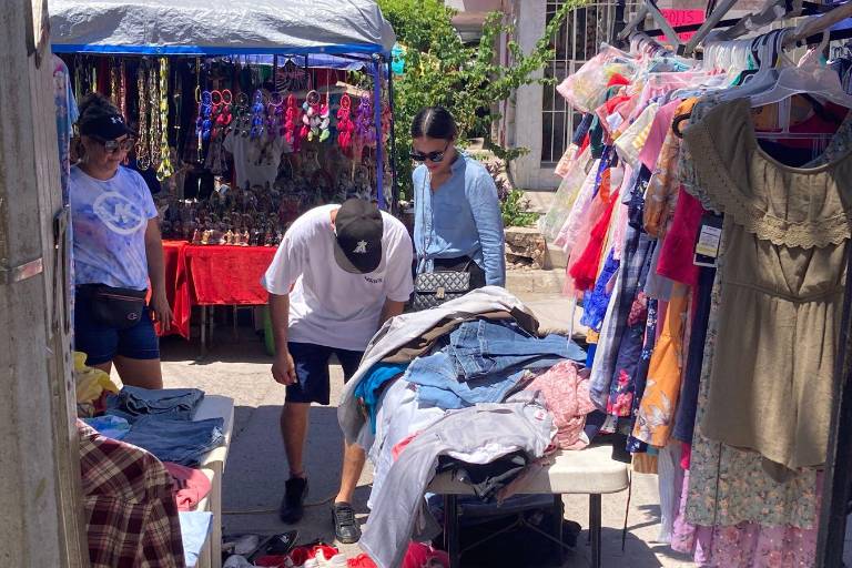 Reportan tianguistas de la Juárez 90% de avance en el tema de permisos nuevos