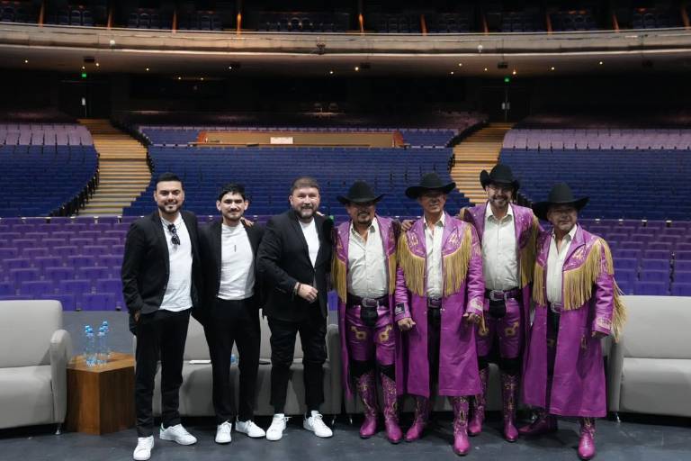 Podría Banda El Recodo realizar un homenaje a Paquita la del Barrio