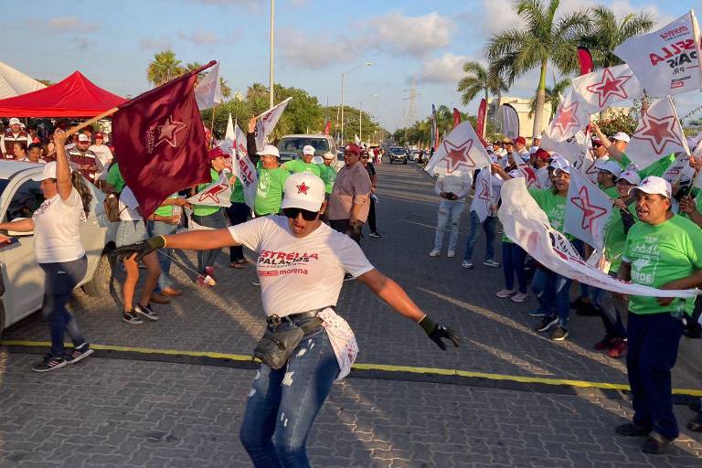 Simpatizantes arman ‘fiesta’ previo a debate de candidatos a la Alcaldía de Mazatlán