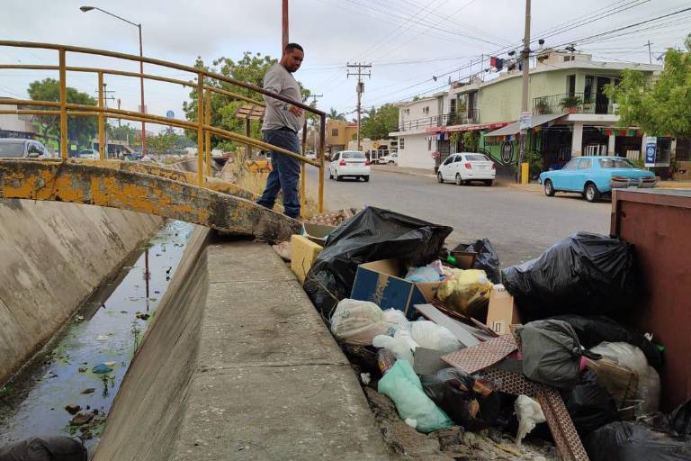 Recomienda Protección Civil Mazatlán a tener cuidado con la basura durante temporada de lluvias