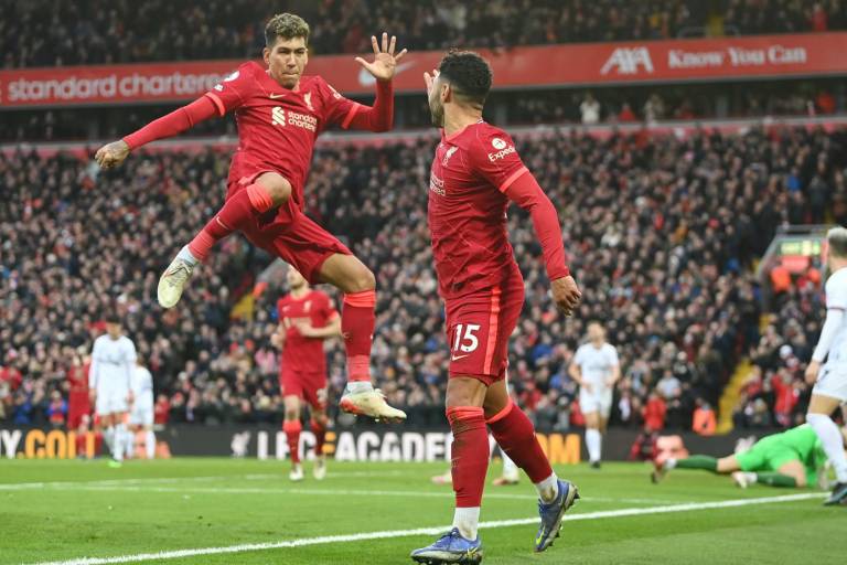 Liverpool goleó al Brentford y es escolta en la Premier