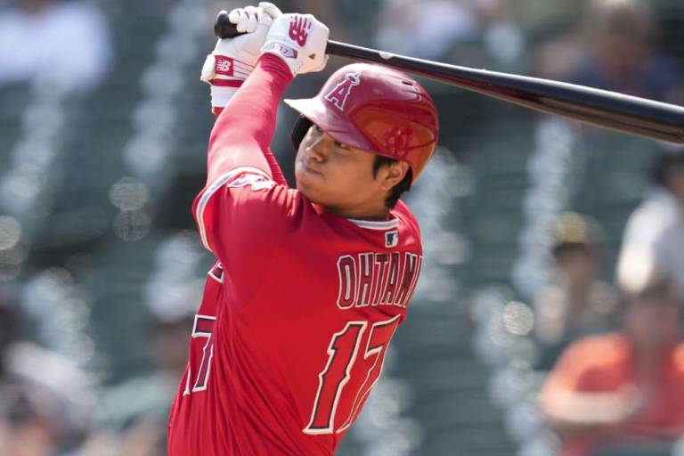 Ohtani pega 2 HR para guiar paliza de Angelinos