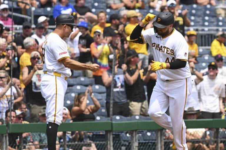 Rowdy Tellez pega un jonrón e impulsa triunfo de Piratas