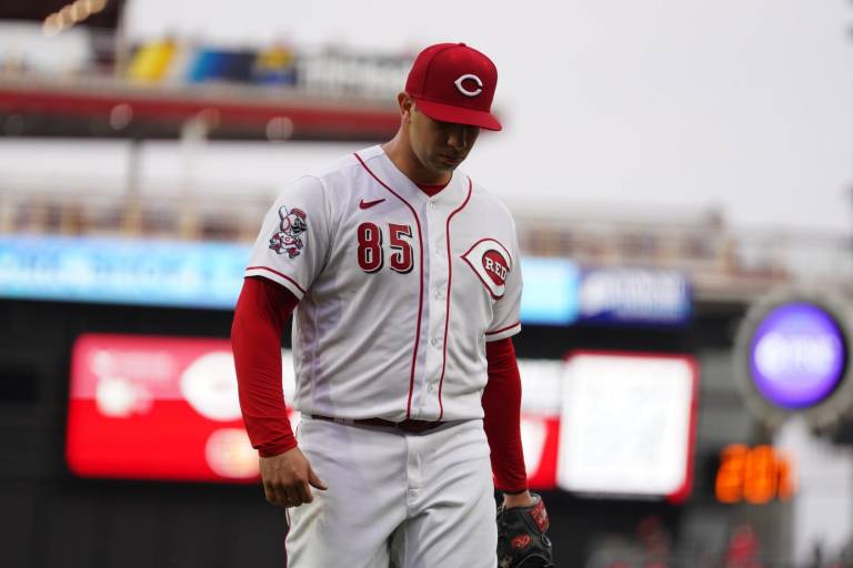 Luis Cessa, sin decisión en derrota de Cincinnati ante Chicago