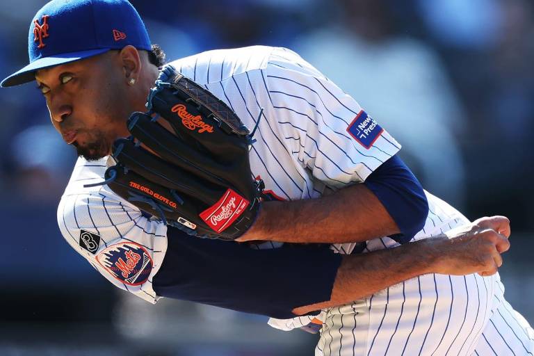Mets inhabilitan a Edwin Díaz por un pinzamiento en el hombro