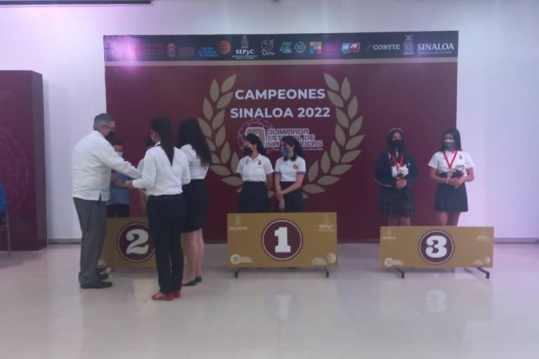 Los mejores en matemáticas de Sinaloa; premian a ganadores de la 9na Olimpiada Estatal de Matemáticas