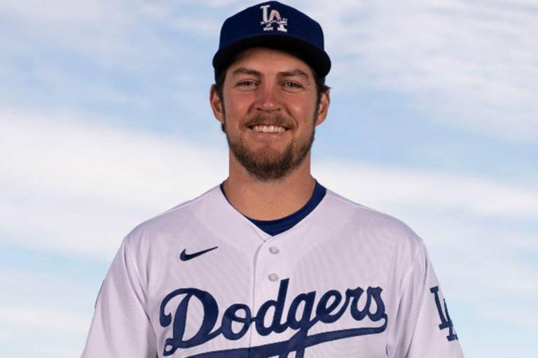 Trevor Bauer abrirá hoy por los Dodgers