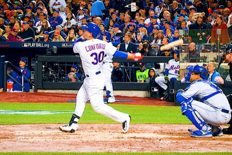 Michael Conforto a los Gigantes con un pacto de dos años