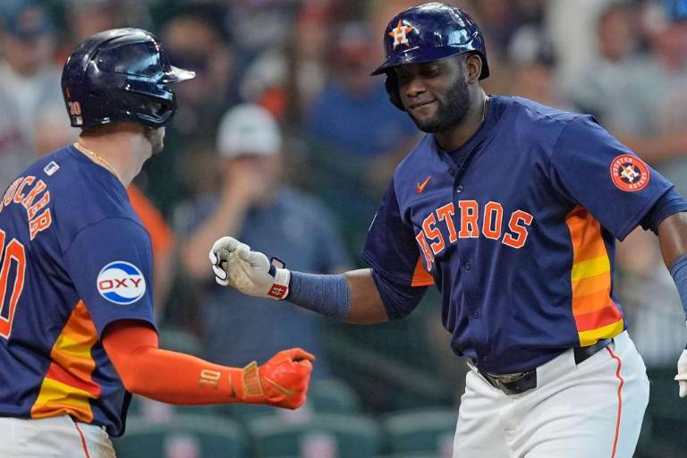Astros se imponen a Mellizos detrás de Álvarez y joya de Valdez